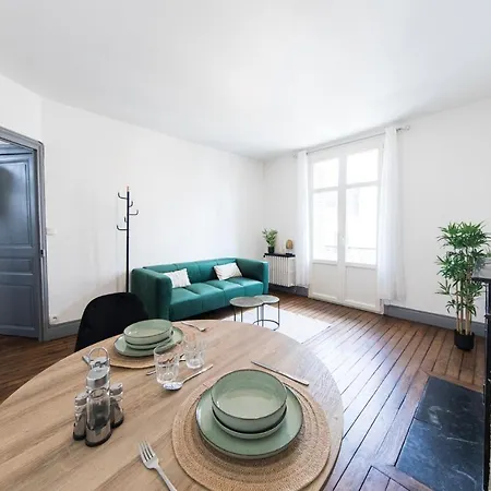 Appartement Avec Balcon A 250 M De La Gare, Hyper Centre Tours Extérieur photo