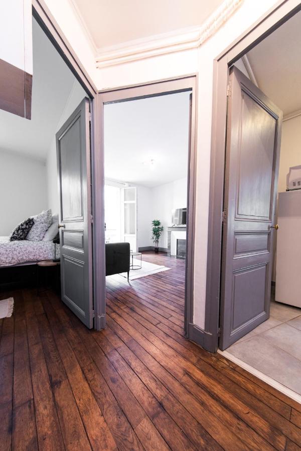 Apartment Avec Balcon A 250 M De La Gare, Hyper Centre Tours