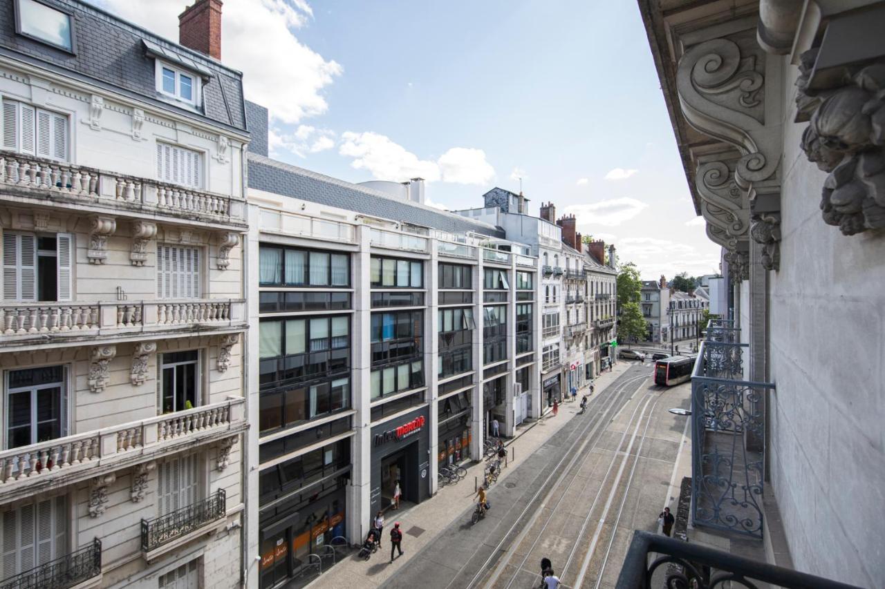 Avec Balcon A 250 M De La Gare, Hyper Centre